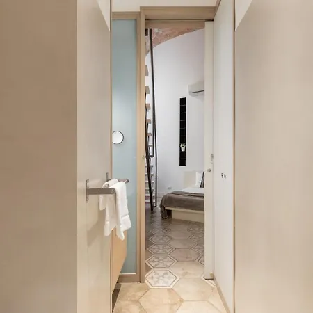 Iflat Trastevere Unique Loft * רומא